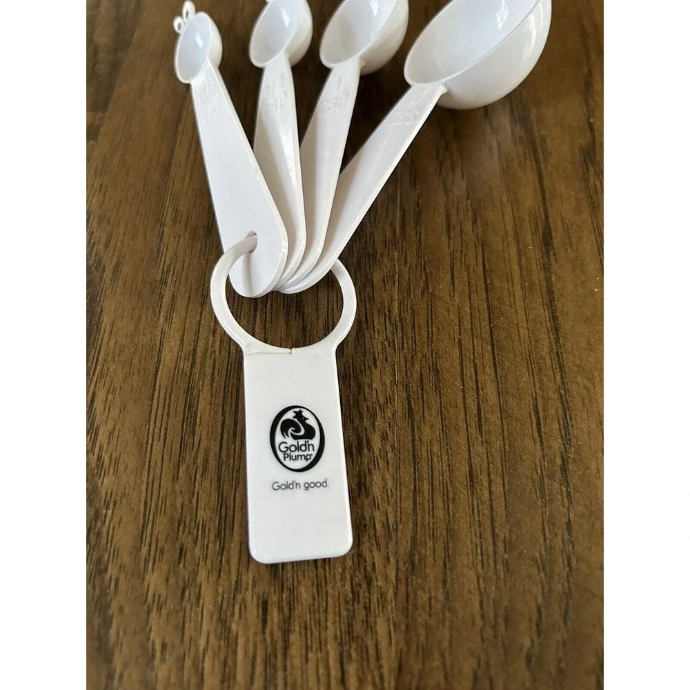 Vintage GOLD'N PLUMP Nesting Measuring Spoons Set 4 White *RARE COLLECTIBLE Y22